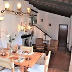 בית נופש Casa Dynaida *