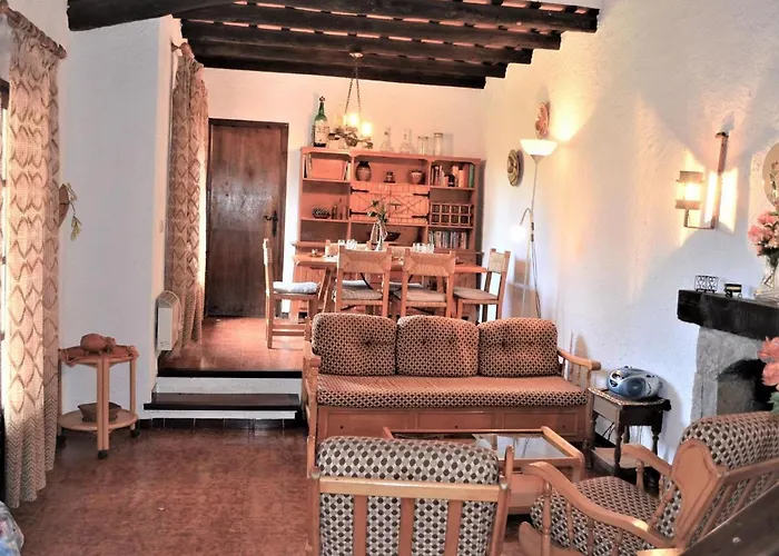 Casa Dynaida בית נופש *